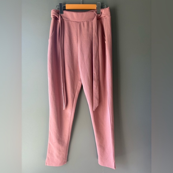 Revamped, size M, blush skinny pants, pockets, belted, soft, stretchy waist - Picture 2 of 9